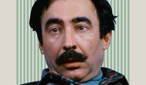 Şener Şen Kimdir? 